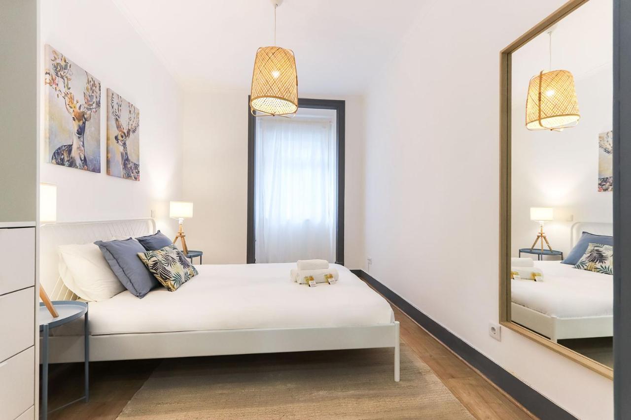 Apartment Typical By Homing *