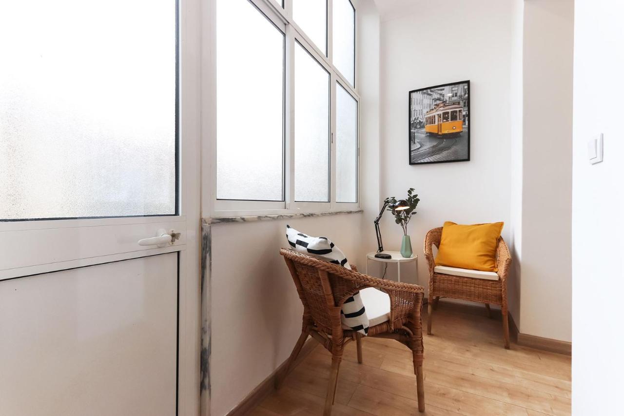 Apartment Typical By Homing